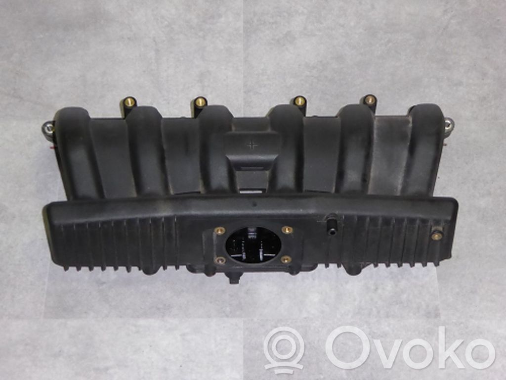 BMW 5 E39 Colector de admisión 