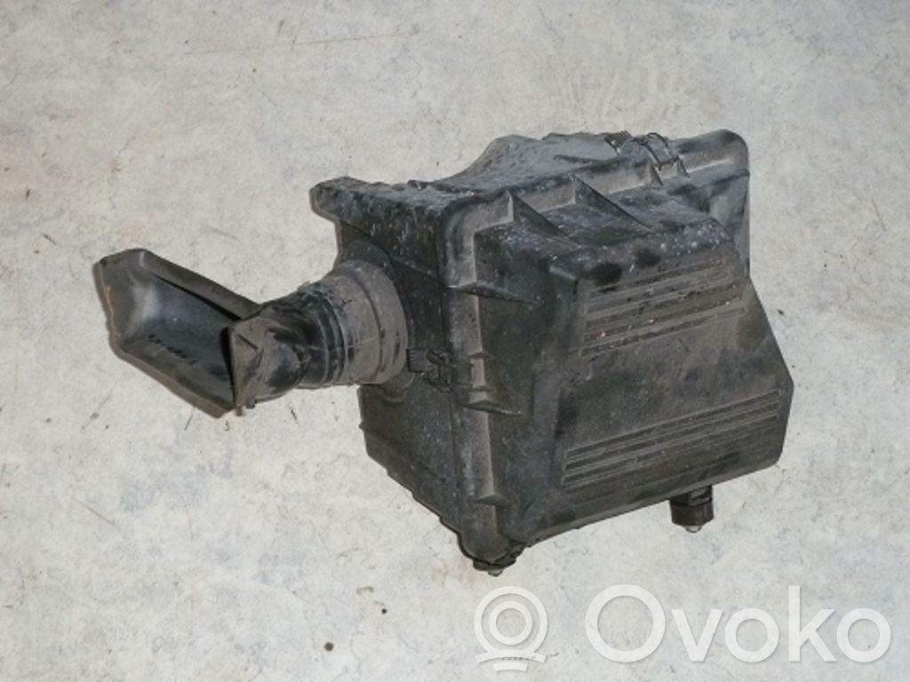 BMW 3 E36 Įsiurbimo rezonatorius 