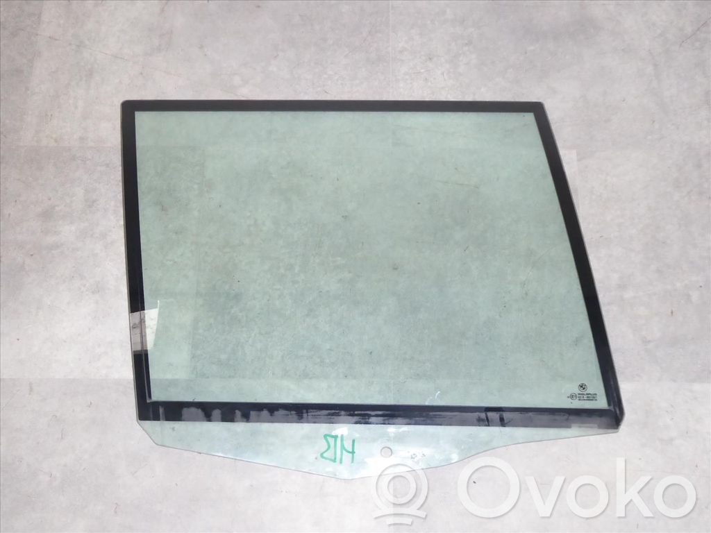 Vidrio lateral trasero   51348193116,51348193116