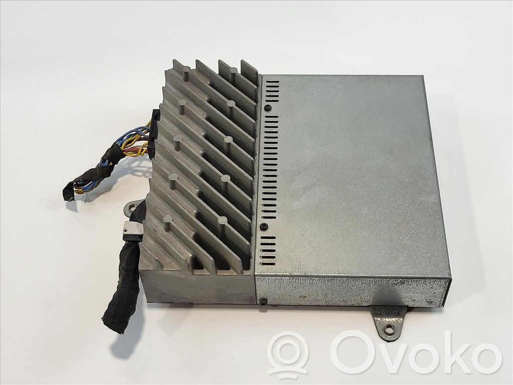BMW 5 E39 Garso stiprintuvas 