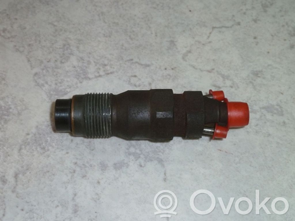 Inyector de combustible   13512245810,13512245810