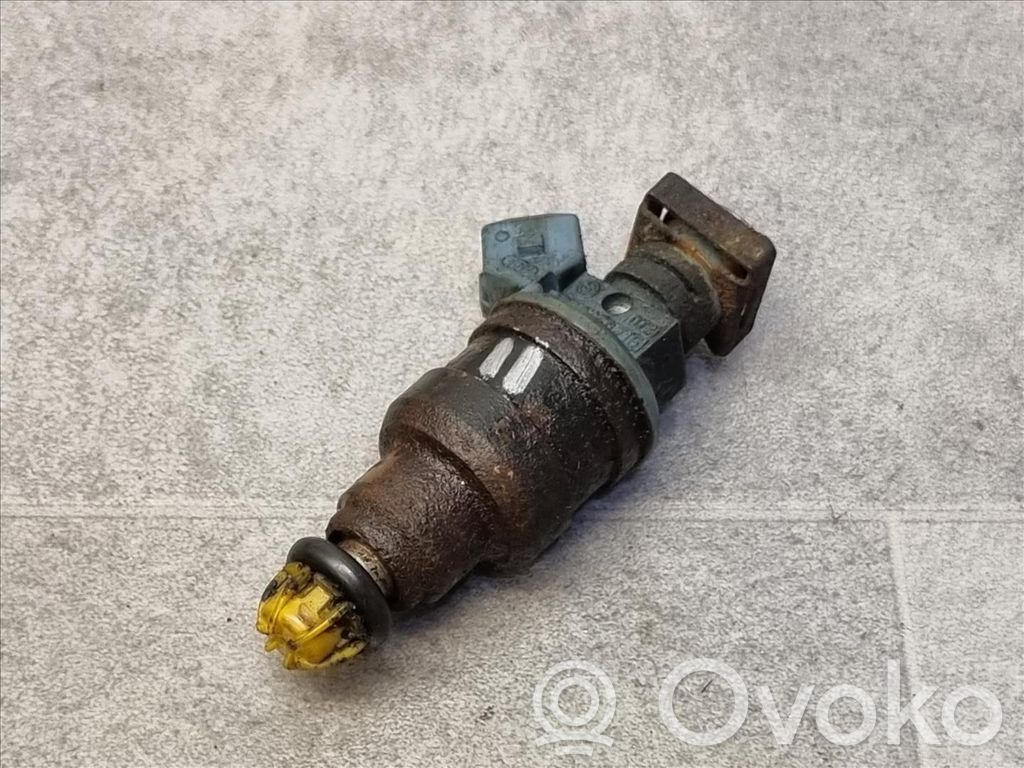 BMW 8 E31 Inyector de combustible 