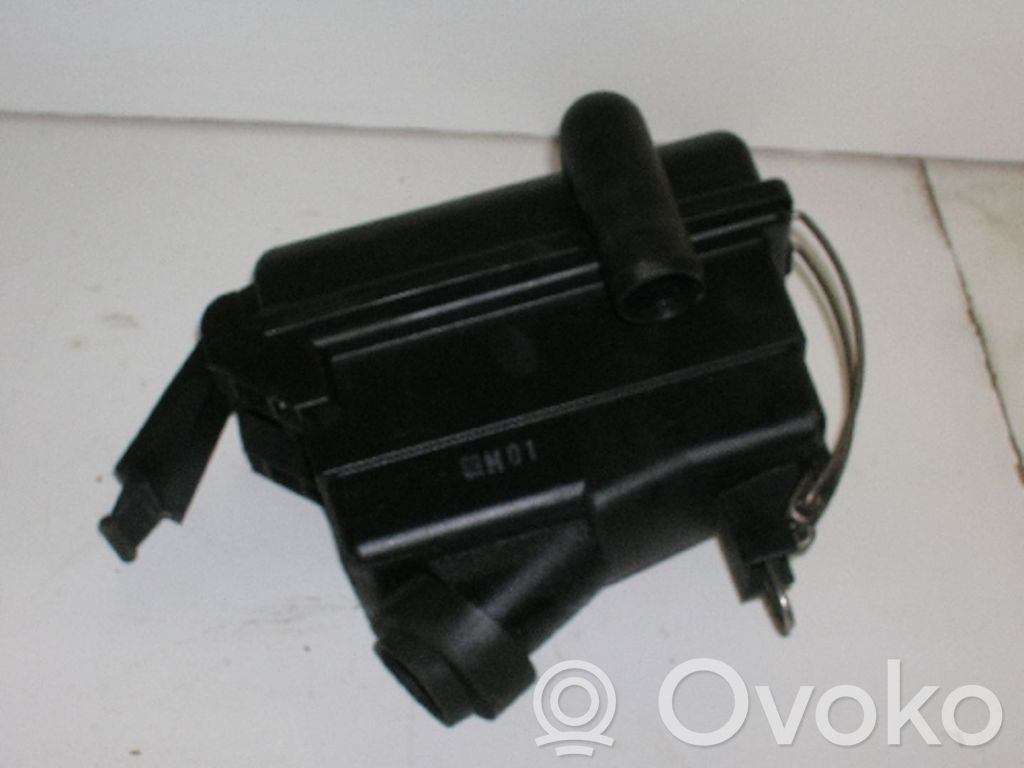 BMW 5 E34 Įsiurbimo rezonatorius 