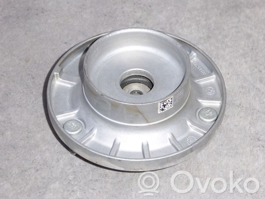 BMW 5 G30 G31 G38 Mocowanie sprężyny amortyzatora osi tylnej 