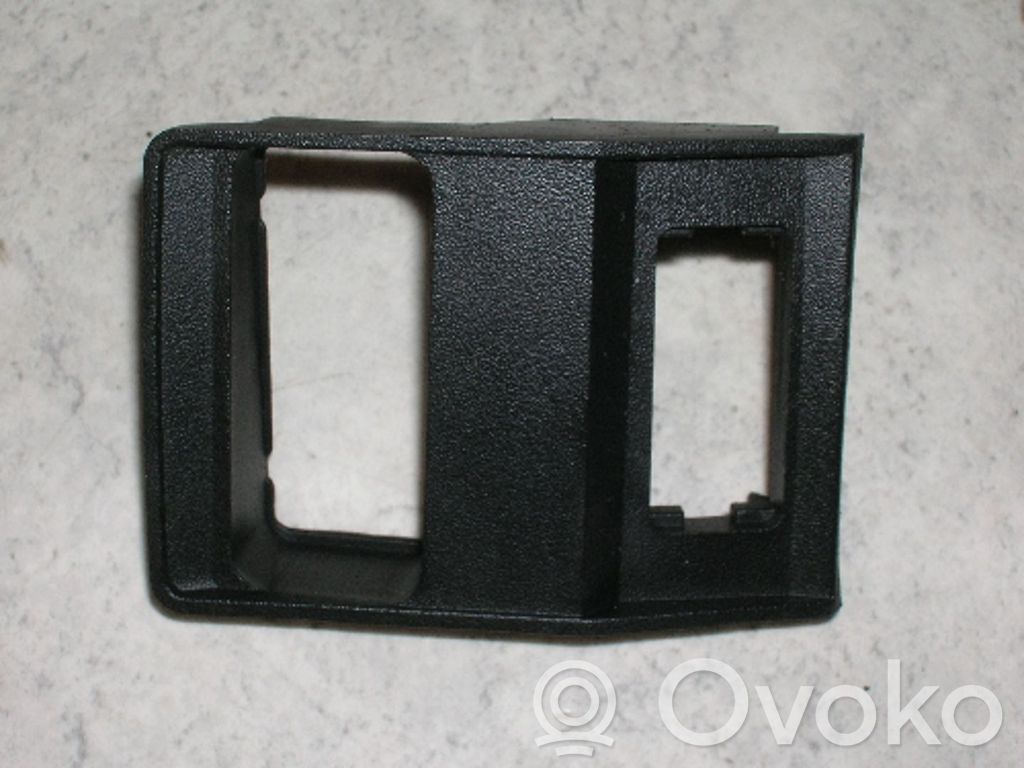 Dashboard side end trim   51458110498,51458110498