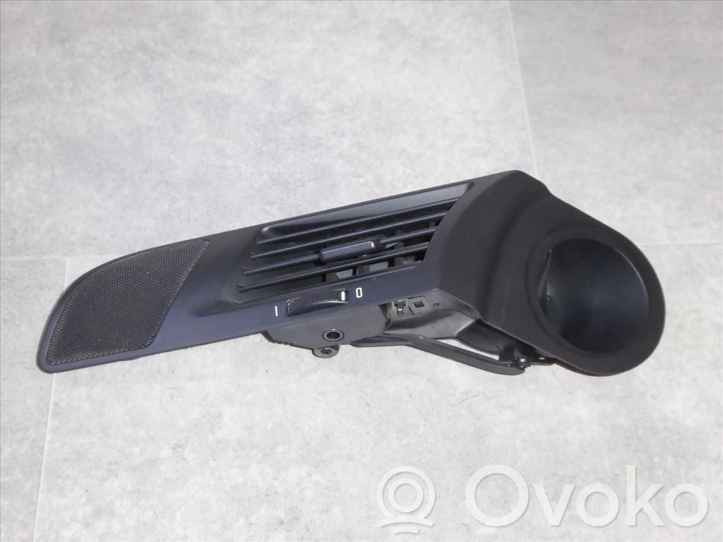 BMW 5 E39 Cita veida priekšpusē durvju dekoratīvās apdares detaļa 
