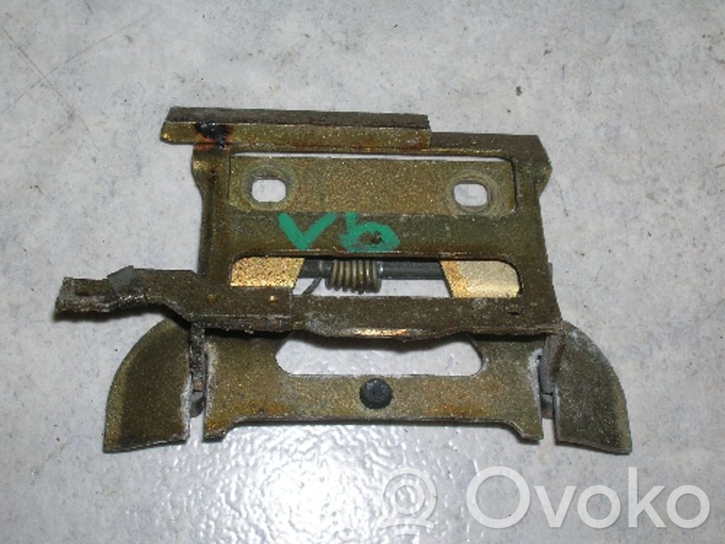 BMW 3 E30 Manecilla interna puerta trasera 