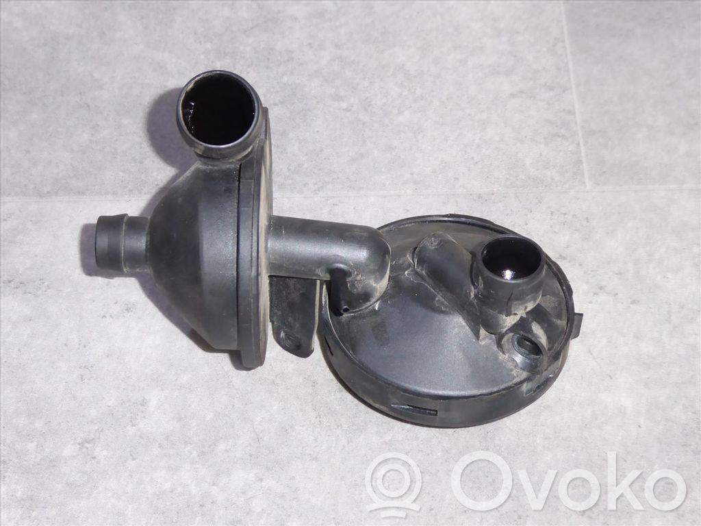 BMW 3 E46 Venttiiliöljyn valvonta 