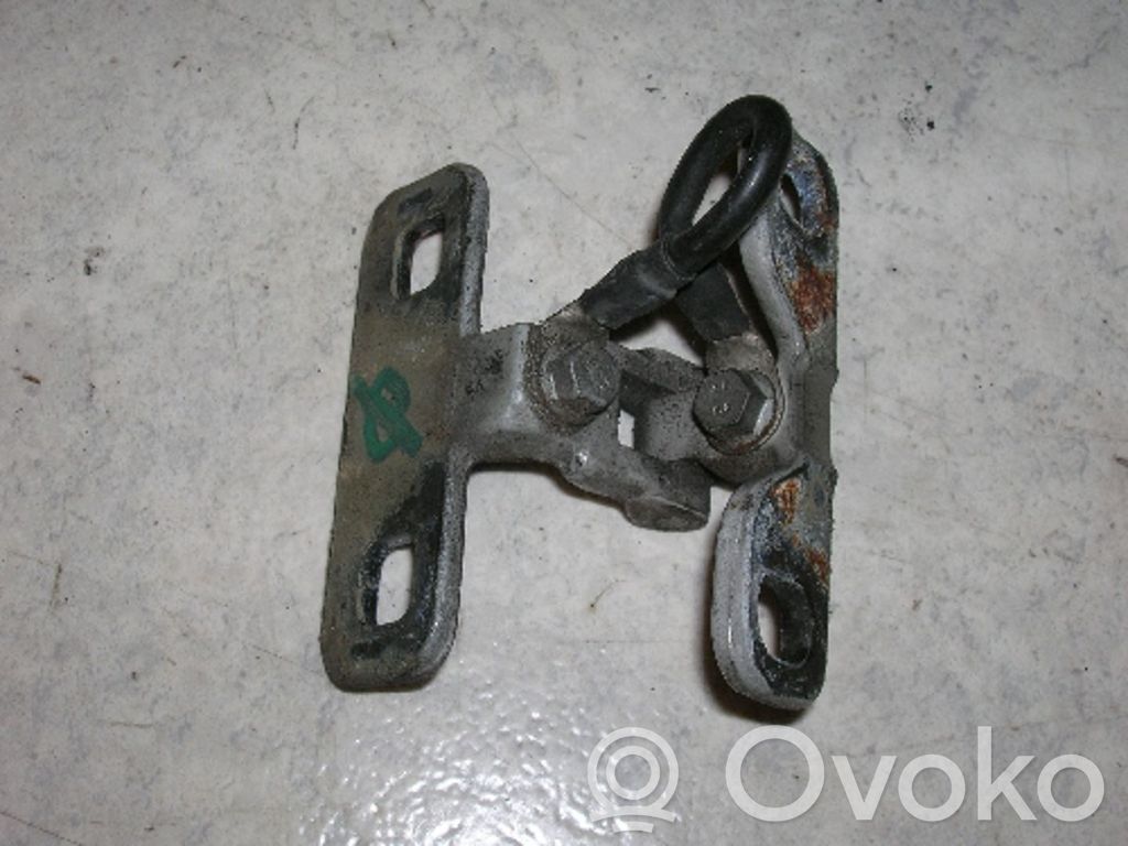 BMW X5 E53 Tailgate/trunk/boot hinge 