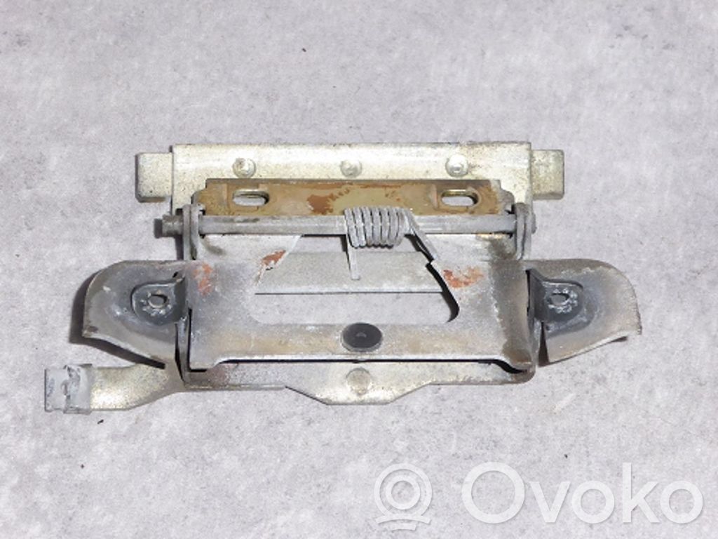 Manecilla externa puerta delantera   51211906892,51211906892