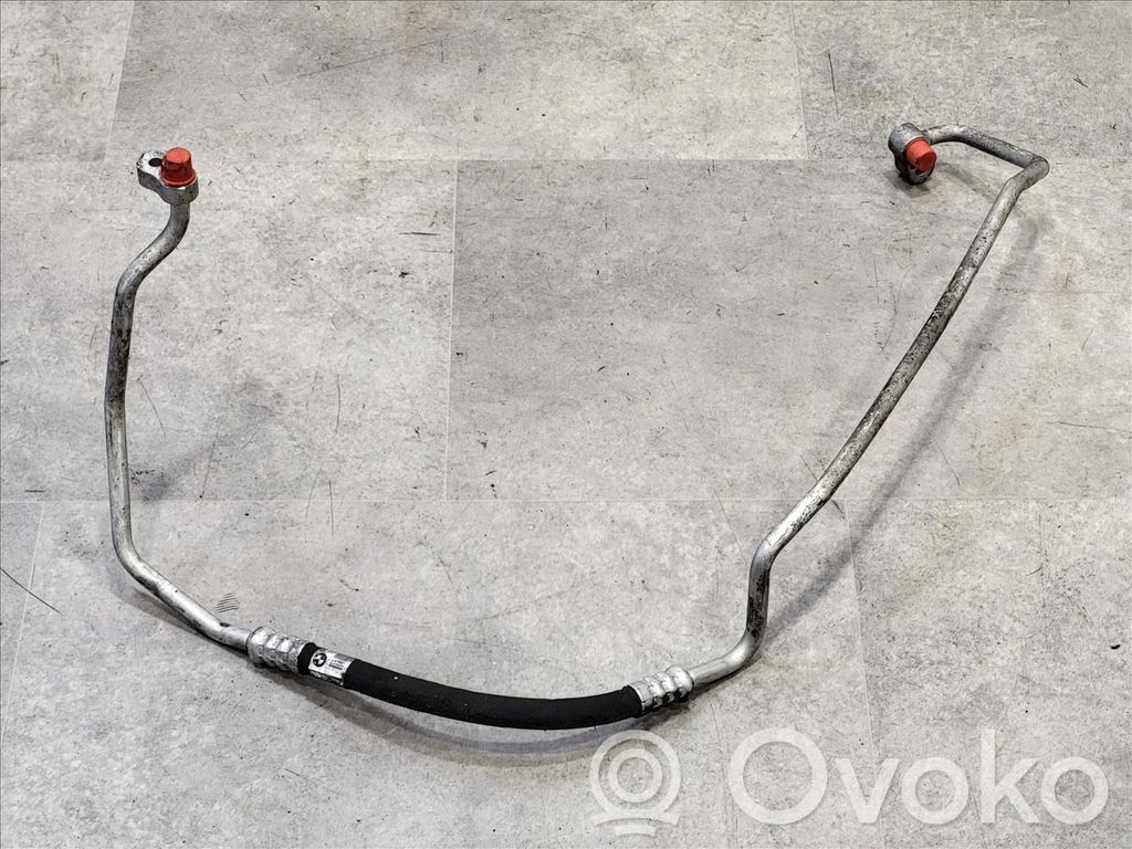 BMW 3 E92 E93 Ilmastointilaitteen putki (A/C) 