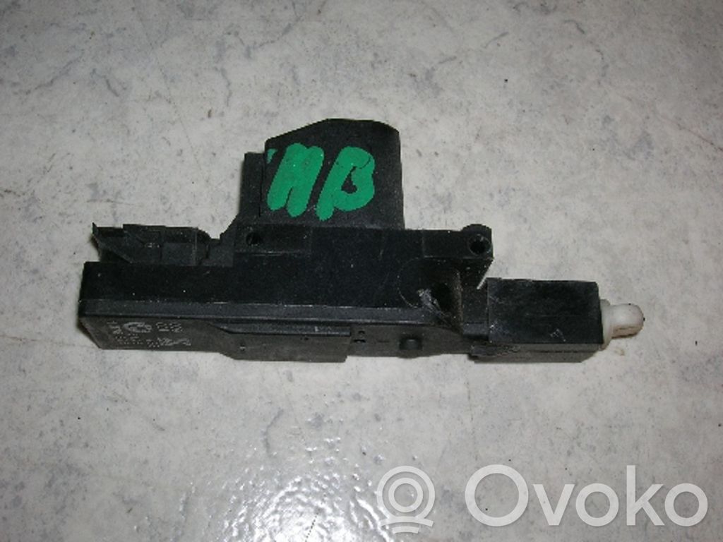 BMW 7 E32 Rear lock motor 