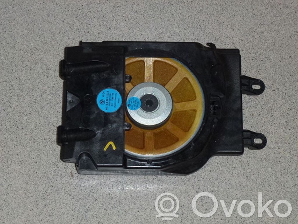 BMW 7 E65 E66 Altavoz subwoofer 