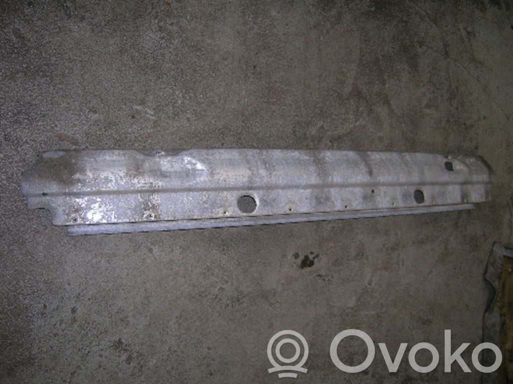 BMW 7 E38 Renfort de pare-chocs arrière 