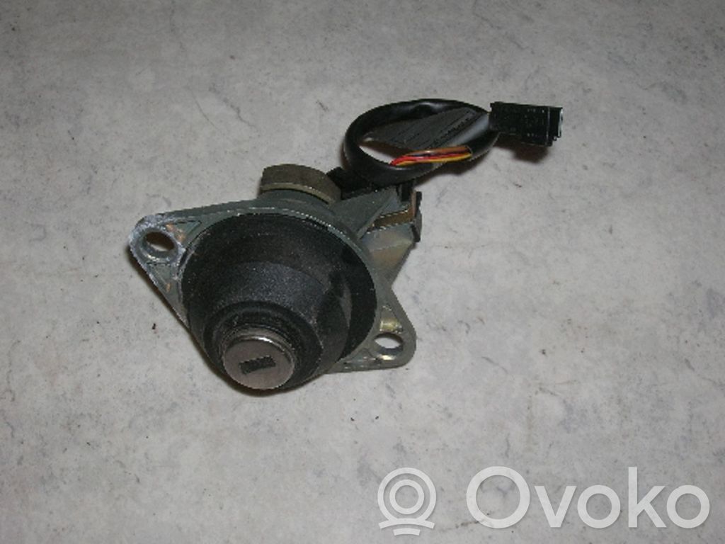 BMW 5 E39 Tailgate/trunk/boot lock/catch/latch 