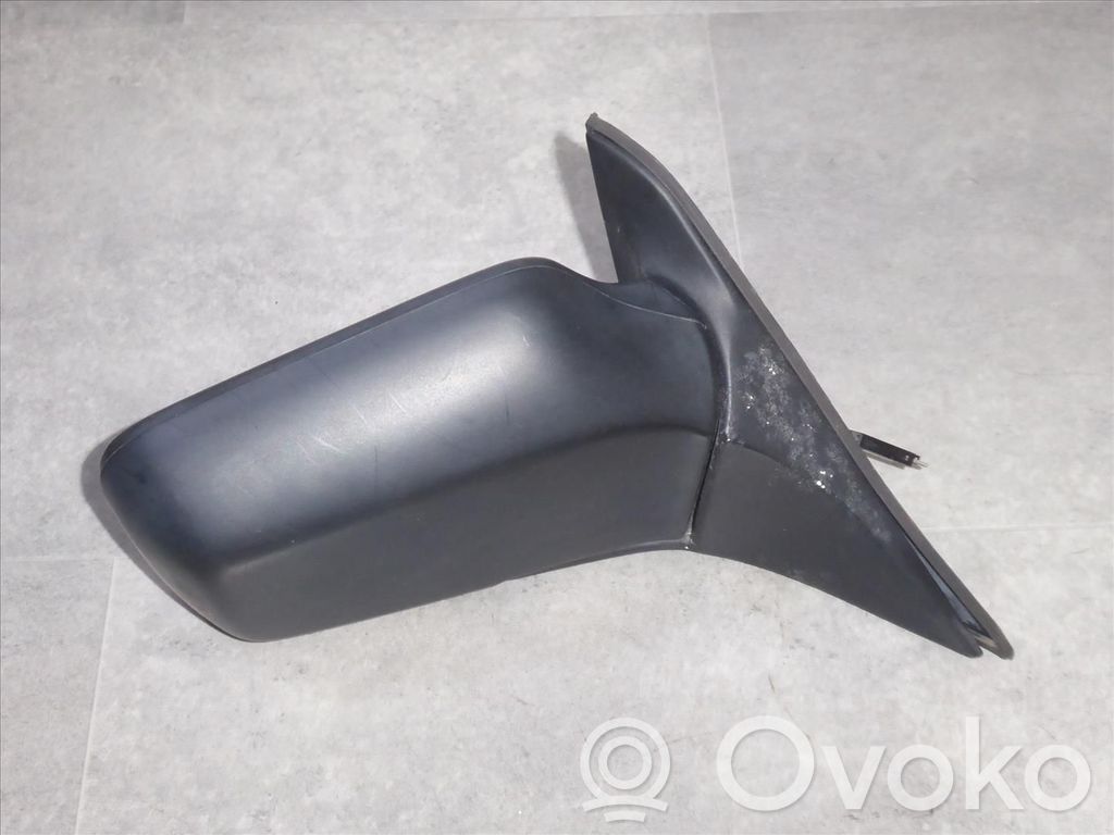 BMW 3 E30 Front door electric wing mirror 
