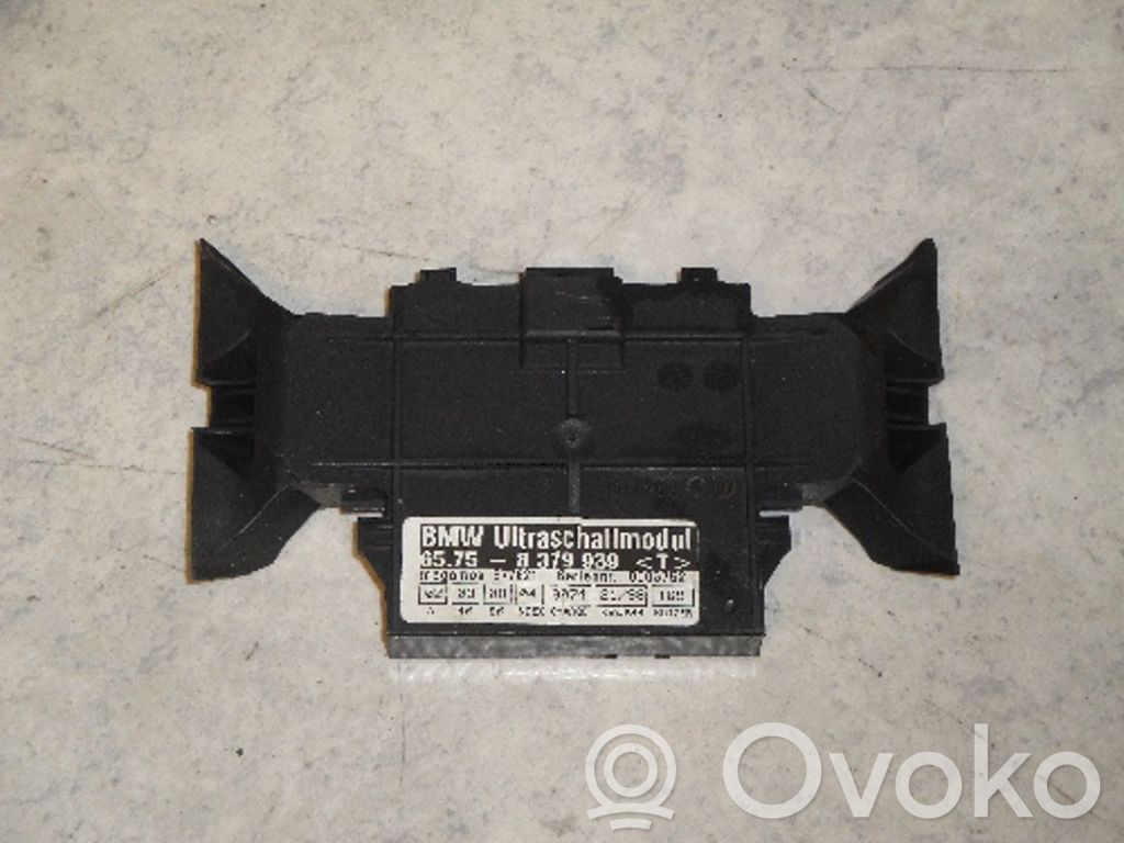 BMW 5 E39 Ultrasonic Sensor 