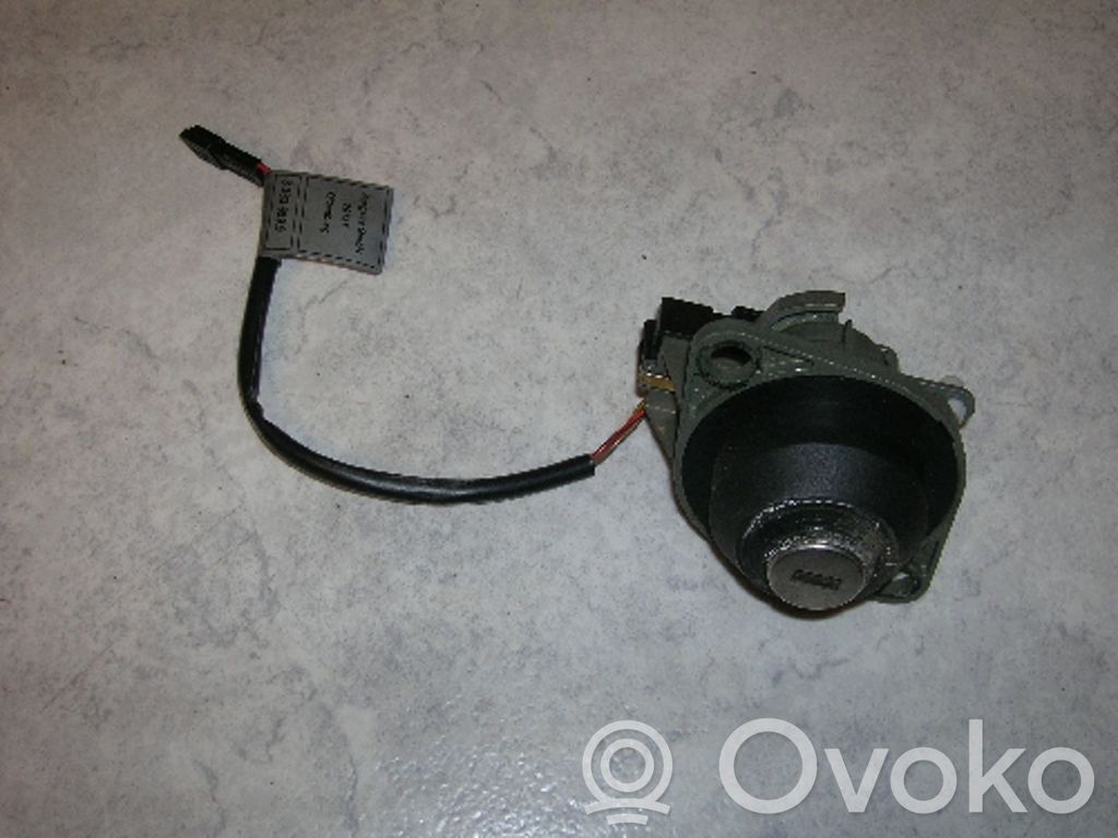 BMW 5 E39 Tailgate/trunk/boot lock/catch/latch 