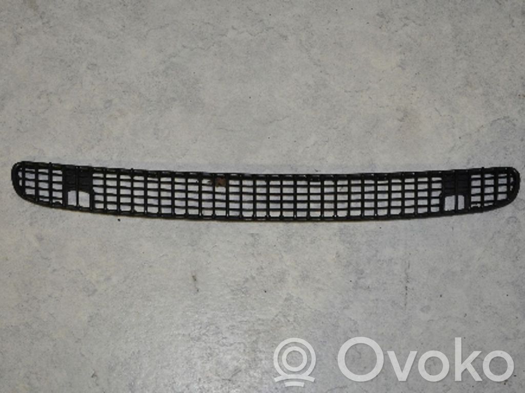 BMW 3 E46 Engine hood trim 