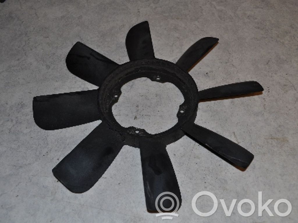 BMW 5 E34 Ventiliatora propellers 
