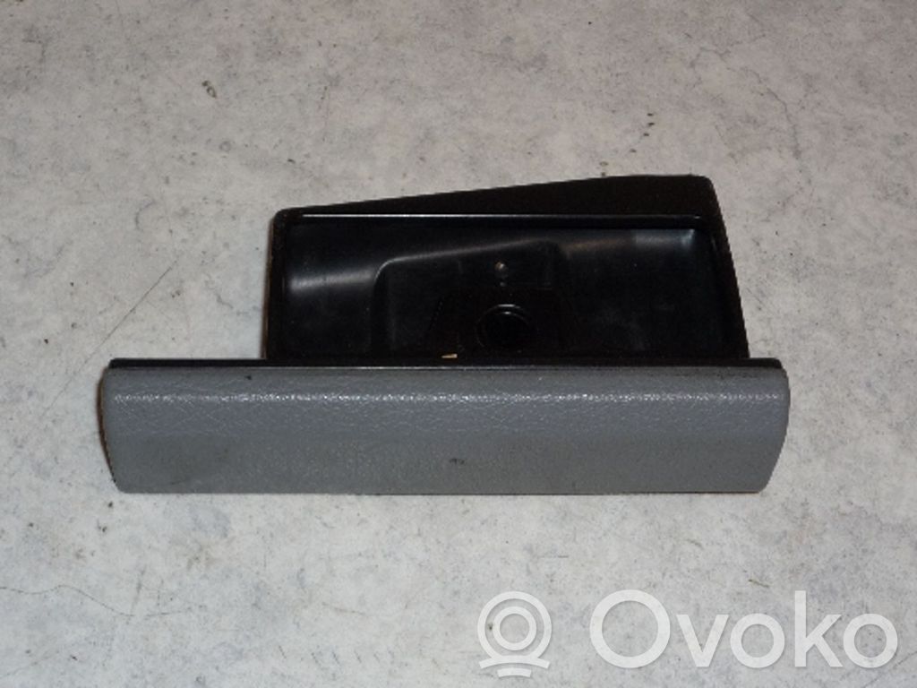 BMW 5 E34 Ashtray (front) 