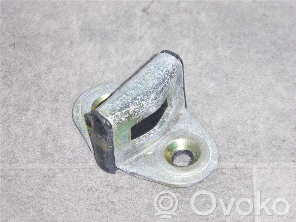 BMW 3 E30 Rear door lock loop/hook striker 