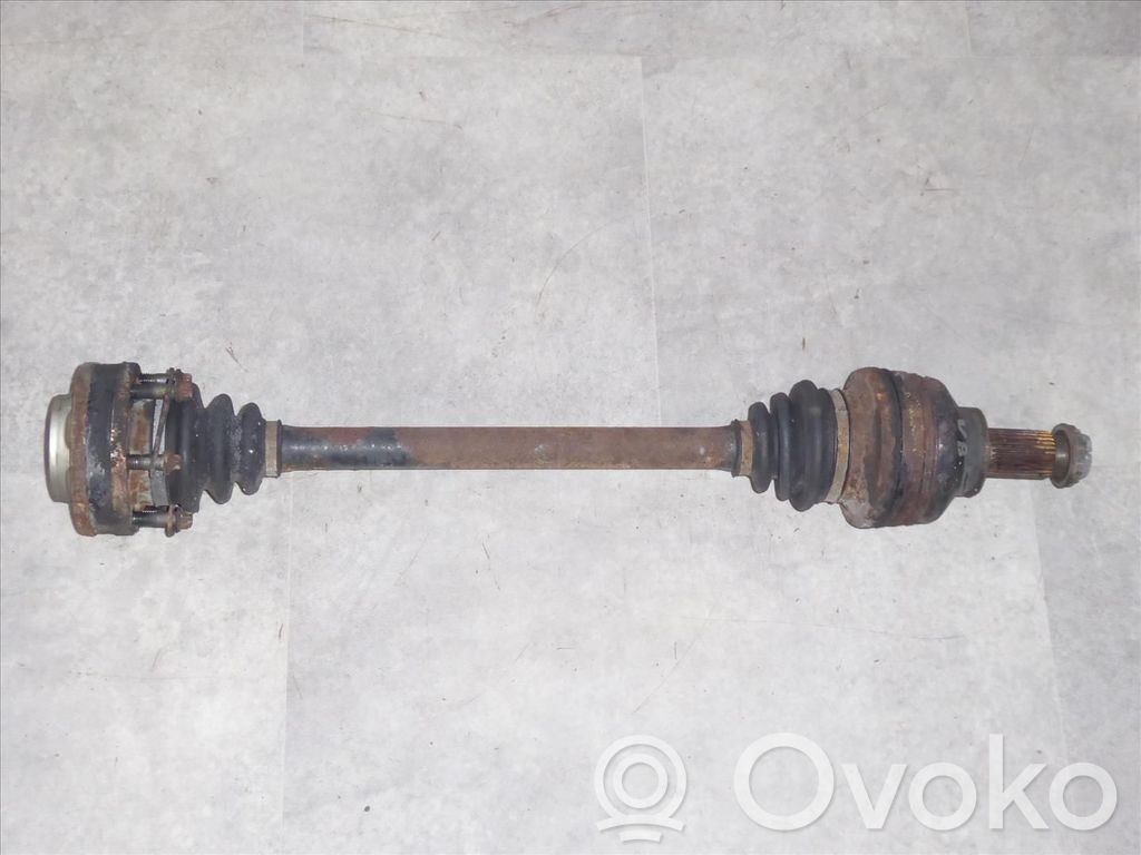 BMW 7 E38 Wał napędowy / Komplet 