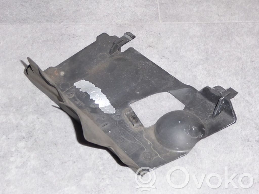BMW 7 E65 E66 Lufteinlass Luftführung 