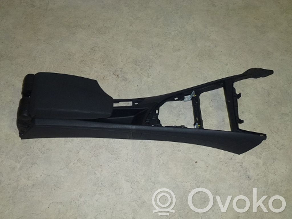 BMW 1 E82 E88 Center console 
