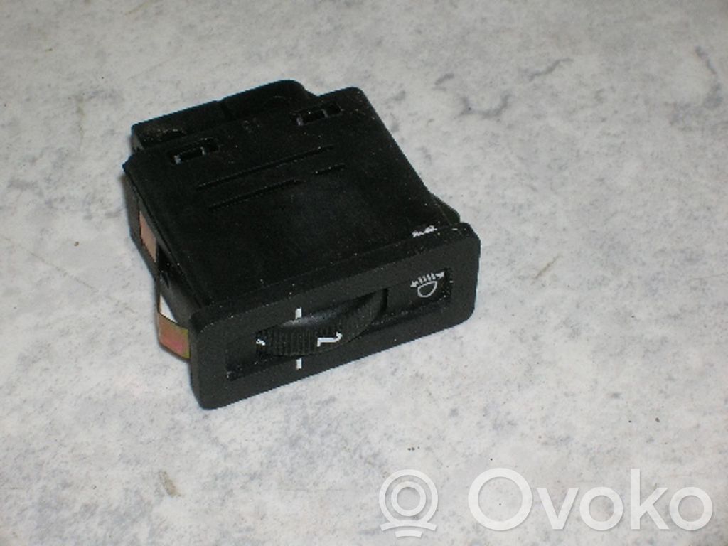 Headlight level height control switch   61318360883,61318360883