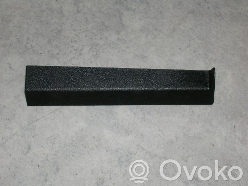 BMW 5 E34 Moldura del extremo lateral de panel 