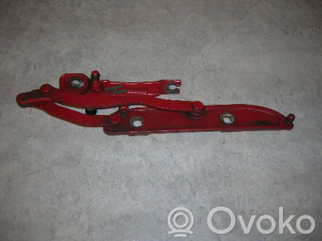 BMW 3 E46 Tailgate/trunk/boot hinge 