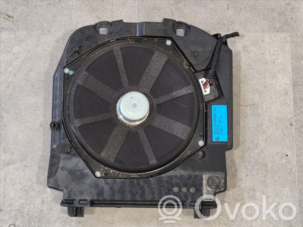 BMW 5 F10 F11 Głośnik niskotonowy 