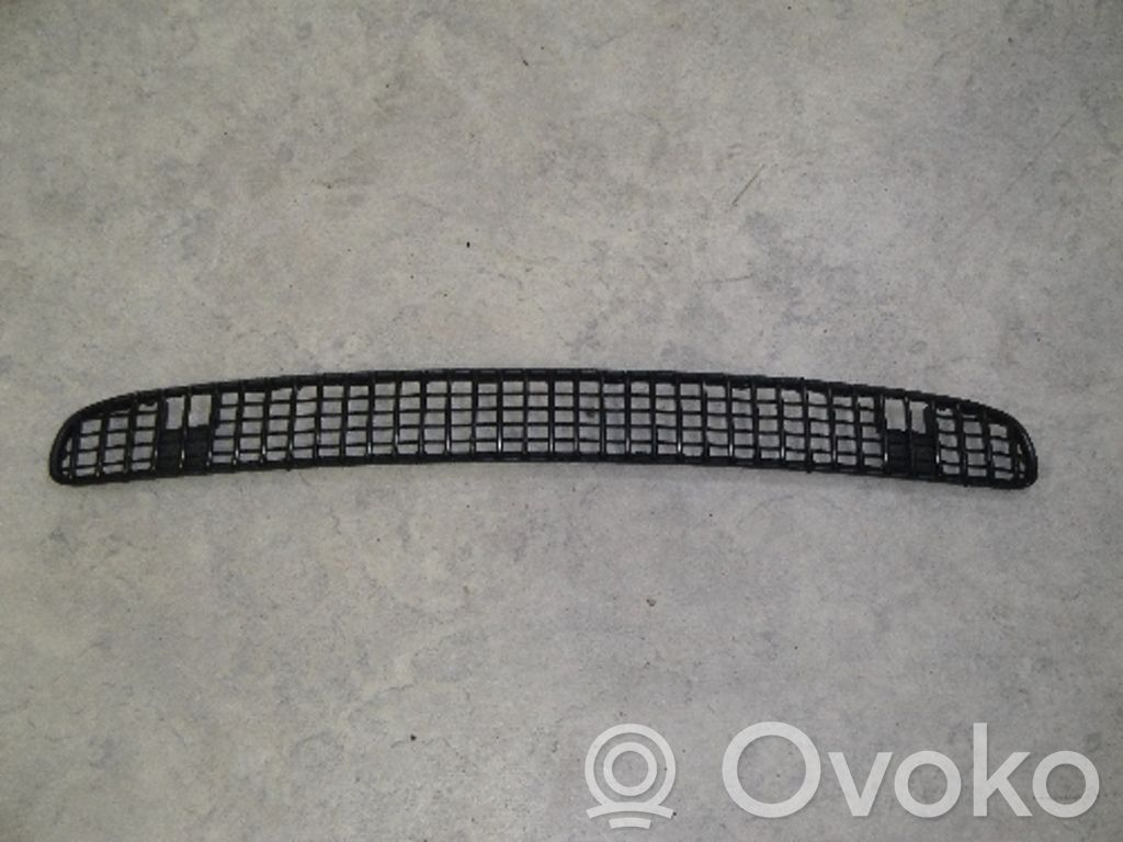 BMW 3 E46 Engine hood trim 