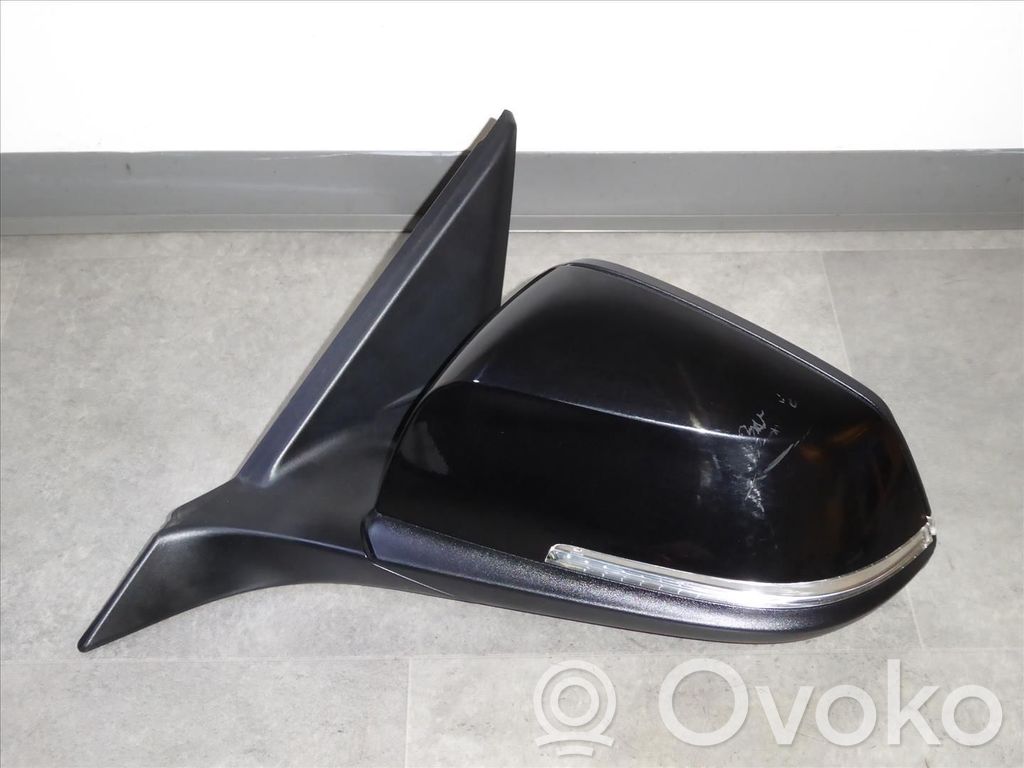 BMW 2 F22 F23 Parte dello specchietto retrovisore della portiera anteriore 