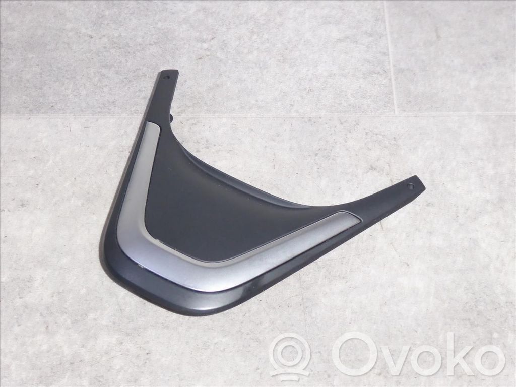 BMW 2 F45 Element kierownicy 