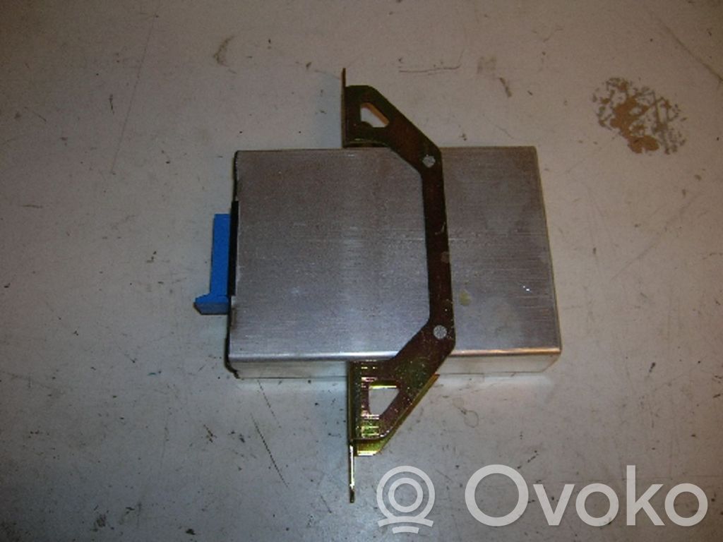 BMW 5 E34 Cruise control unit/module 