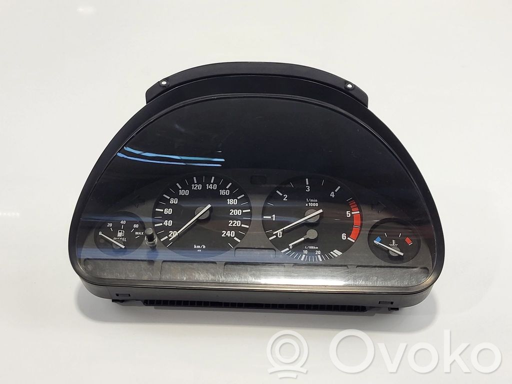 BMW X5 E53 Spidometrs (instrumentu panelī) 