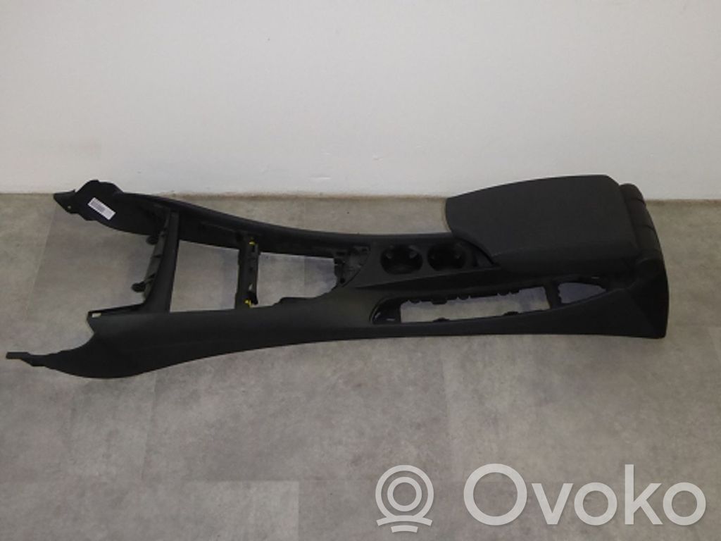 BMW 1 E81 E87 Cup holder front 
