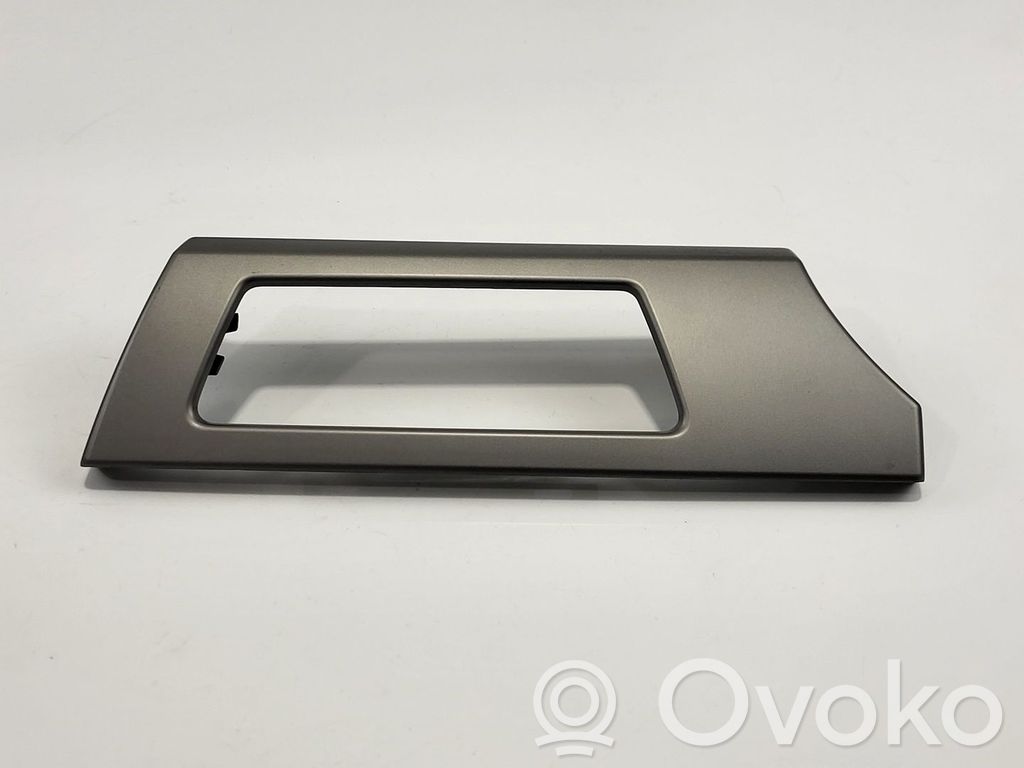 BMW 3 E90 E91 Dashboard side end trim 