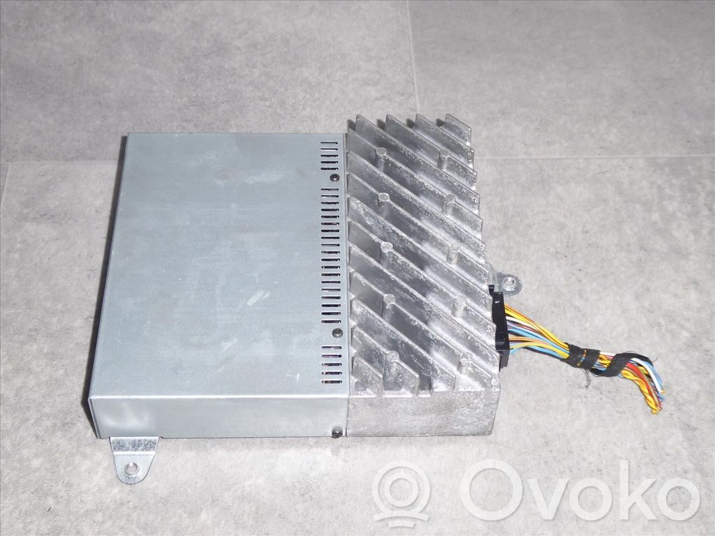 BMW 5 E39 Garso stiprintuvas 