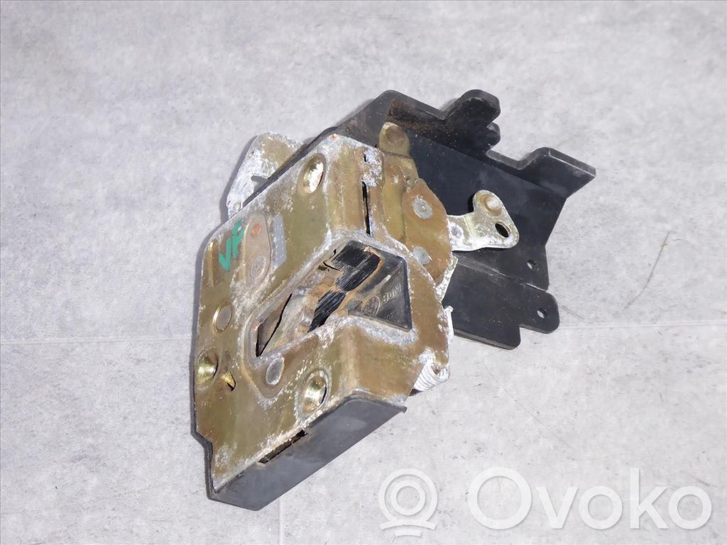 BMW 3 E30 Serrure de porte avant 