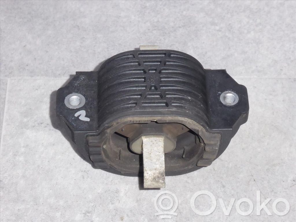 BMW 7 F01 F02 F03 F04 Mocowanie / Uchwyt skrzyni biegów 