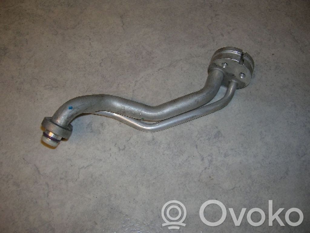 BMW 3 E46 Moottorin vesijäähdytyksen putki/letku 