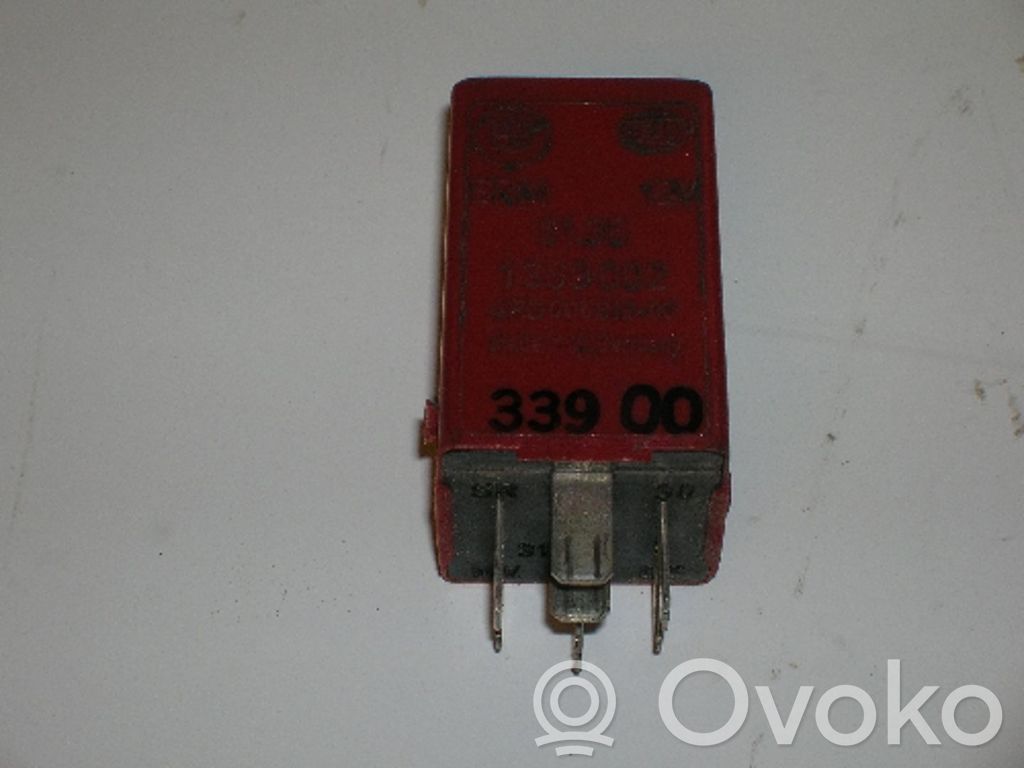 BMW 7 E32 Ajovalonpesimen pumppu 