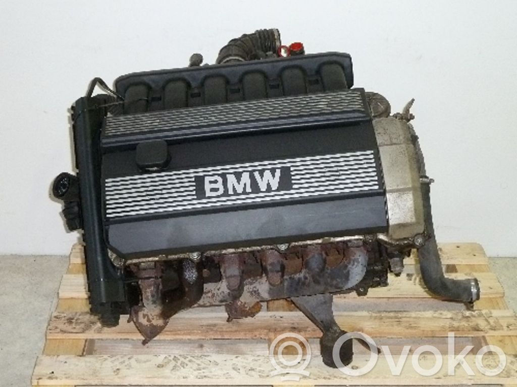 Engine   11001738915,11001738915