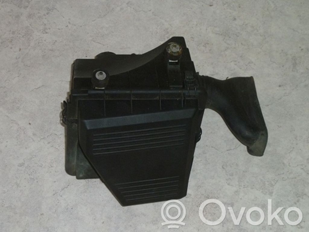 BMW 3 E36 Įsiurbimo rezonatorius 