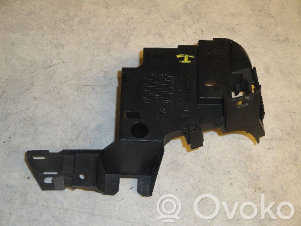 BMW 3 E46 Bracket in trunk/boot 