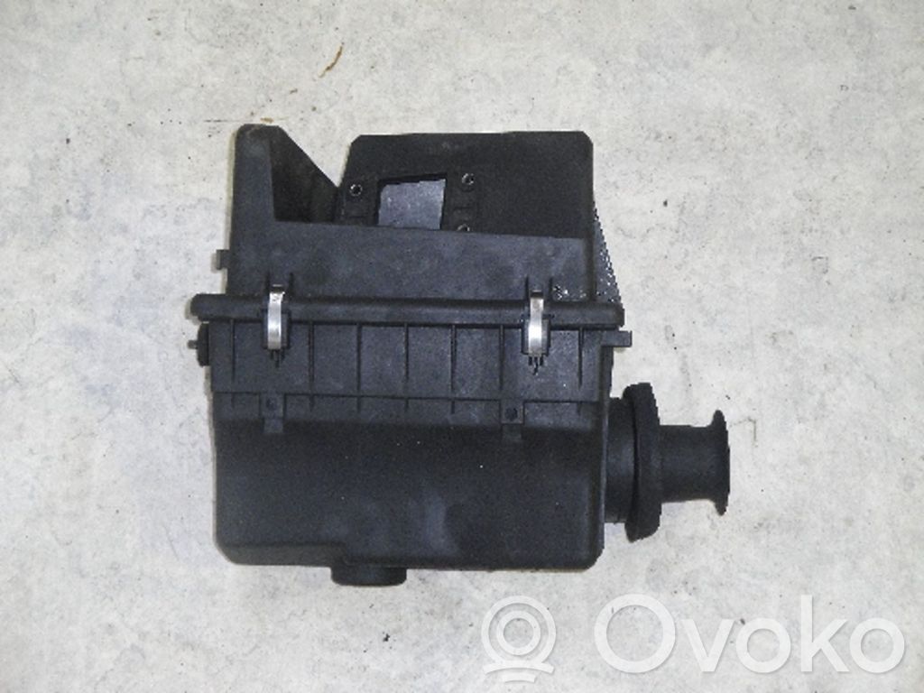 BMW 5 E34 Įsiurbimo rezonatorius 