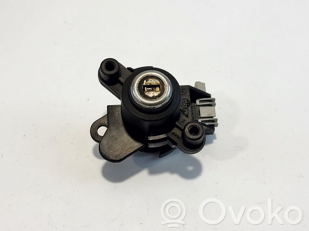BMW 3 E46 Tailgate/trunk/boot lock/catch/latch 